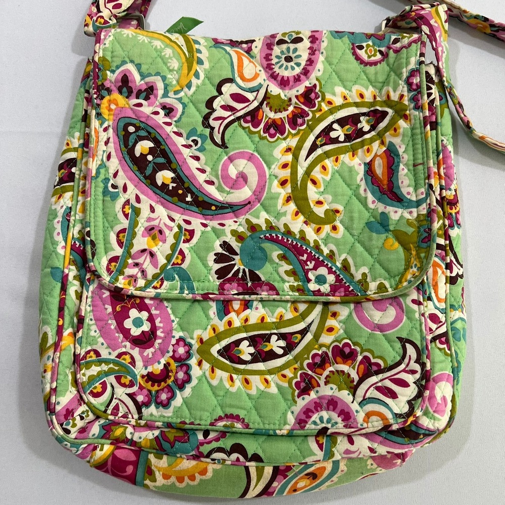 Vera Bradley Tutti Frutti Mailbag Crossbody Bag Quilted Green Pink Paisley - Picture 2 of 15